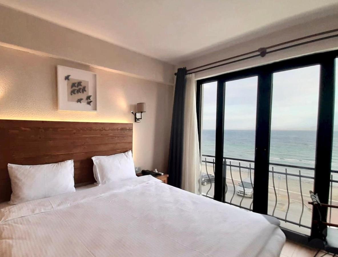 8 Rooms Hotel เกลีโบลู ภายนอก รูปภาพ