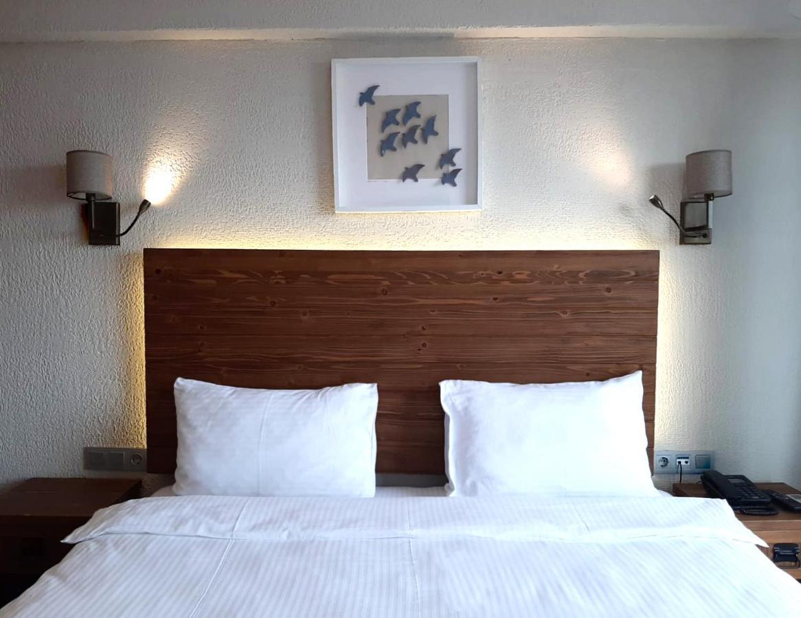 8 Rooms Hotel เกลีโบลู ภายนอก รูปภาพ