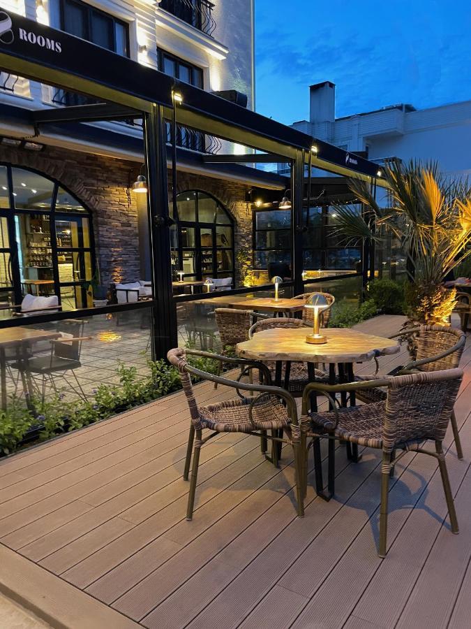8 Rooms Hotel เกลีโบลู ภายนอก รูปภาพ